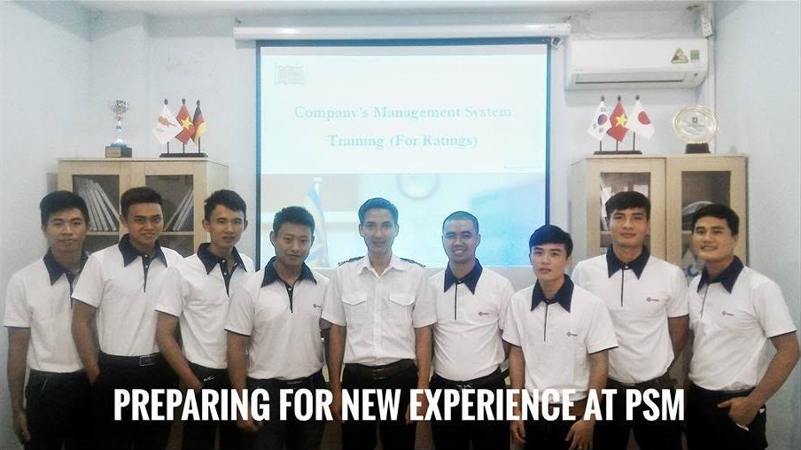 Nhóm học bổng cadet CSM của Nguyễn Chí Hiếu